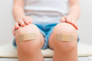 15 éléments essentiels de la trousse de premiers soins pour les familles australiennes