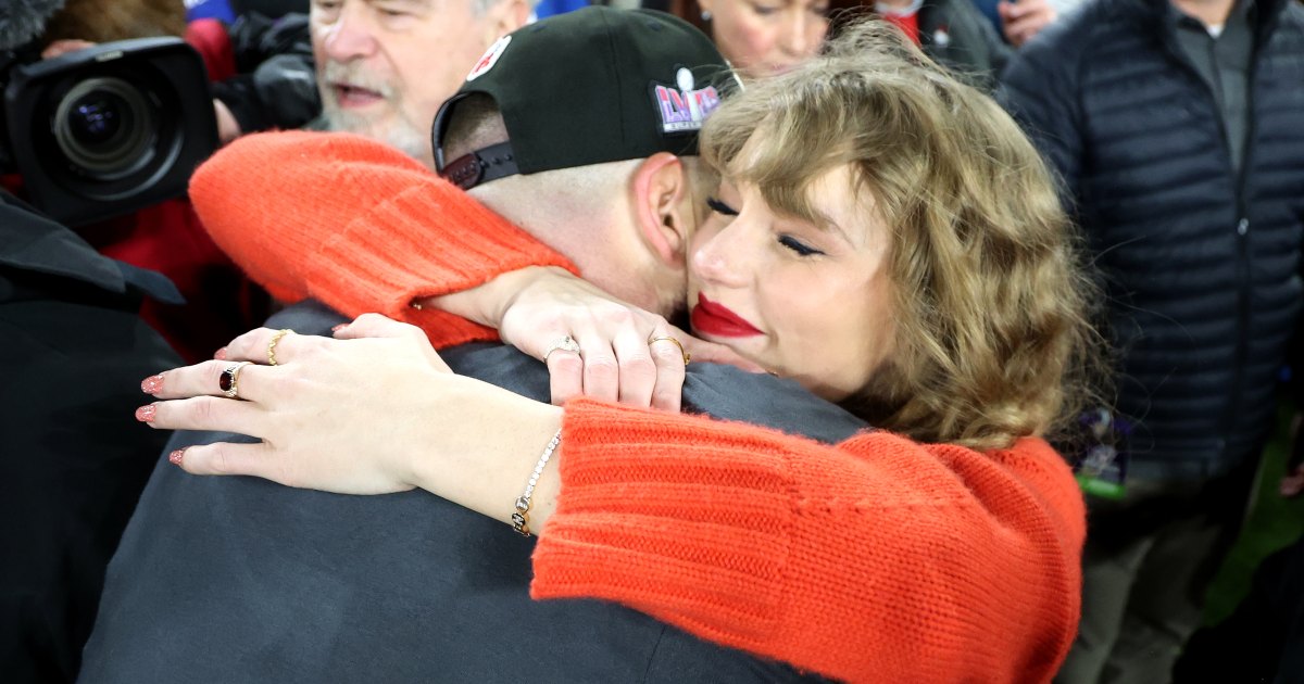 Taylor Swift est « la plus heureuse qu'elle ait été » avec Travis Kelce