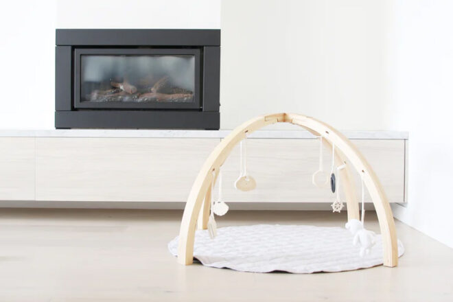 Salle de jeux en bois Bella Buttercup pour bébé