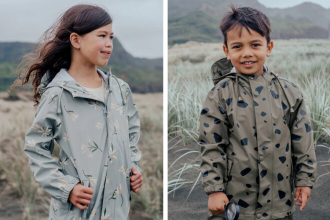 Imperméable Cry Wolf pour tout-petits en nœud Forget Me et pierre kaki