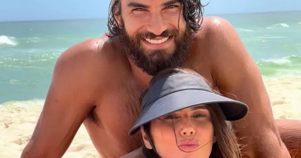 Hugo Moura poste une photo de Deborah Secco et le 'Je t'aime' de l'actrice dans un commentaire qui rend la toile folle : 'Je veux que ce couple soit ensemble'