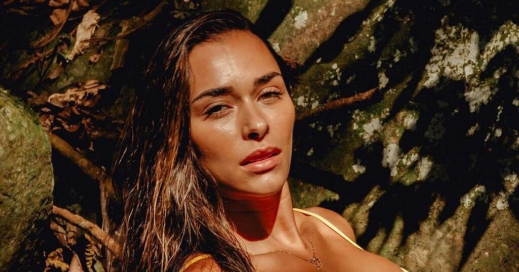 Echanger des couples ? Éder Militão commence à sortir avec l'ex de Léo Pereira : rencontrez Tainá Castro, qui montre son corps tatoué sur des photos en bikini
