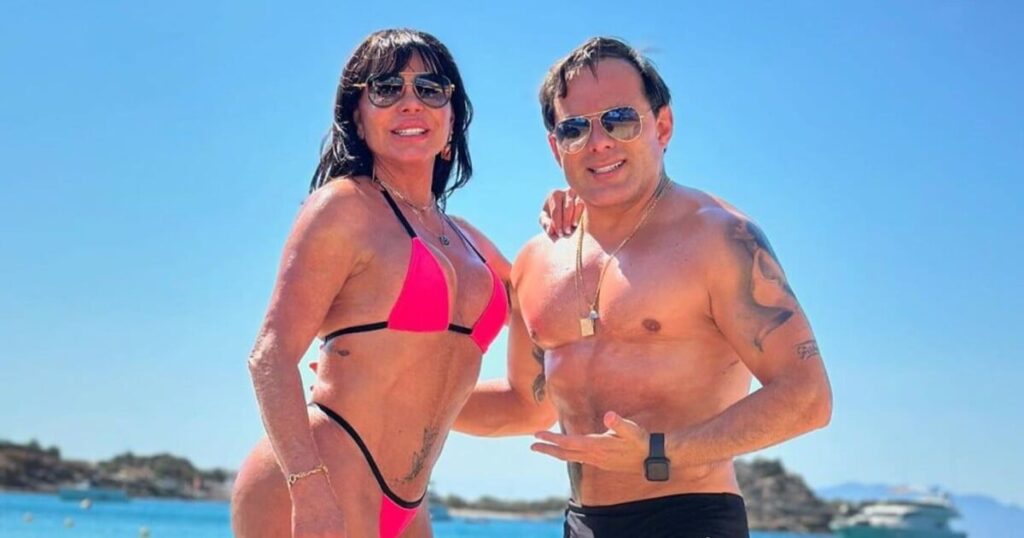 Gretchen montre ses poils dans un bikini à cordes minimaliste, mais un détail inhabituel sur une photo avec son mari vole la vedette : "Ils sont..."
