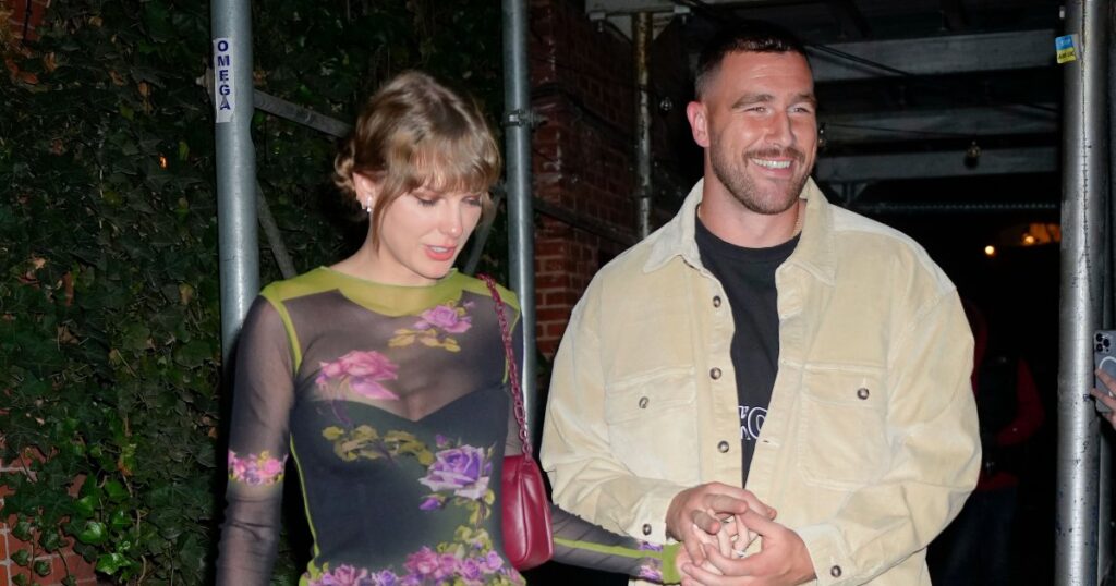 Jason Kelce dit que Travis n'a pas « changé » avec Taylor Swift