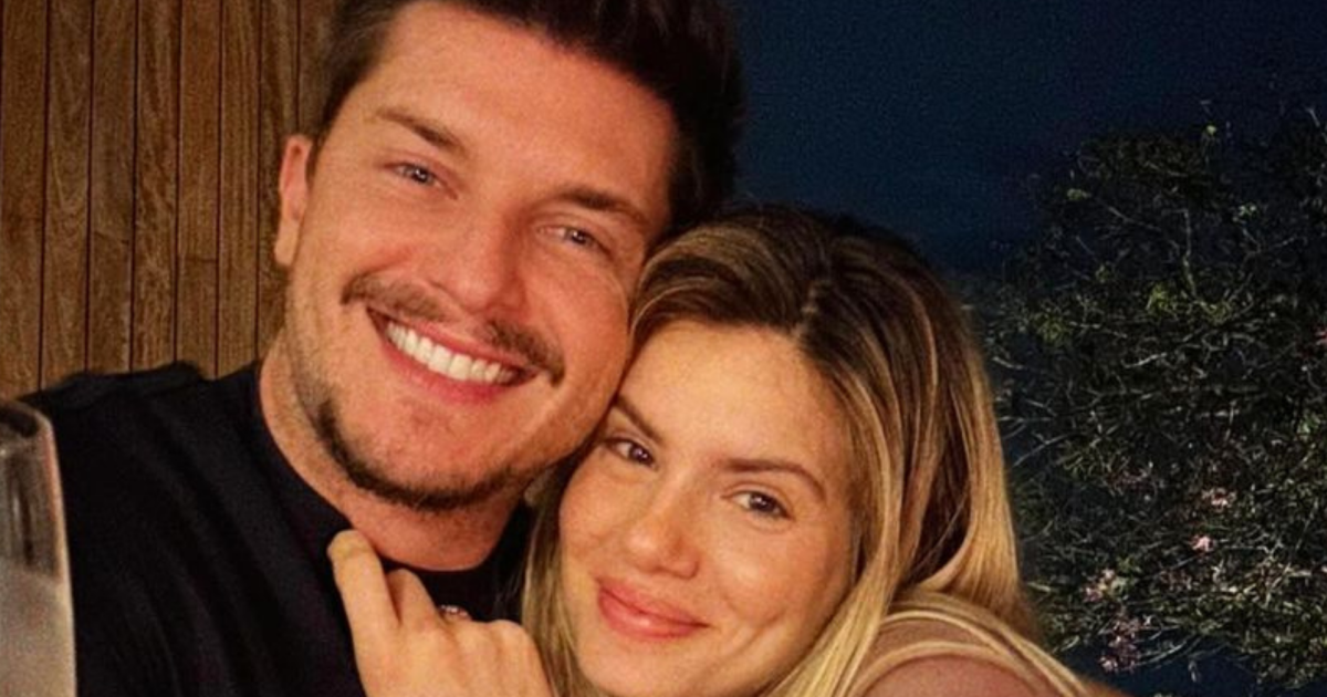 "J'ai déjà été blessé" : Klebber Toledo et Camila Queiroz révèlent un regard inhabituel sur les coulisses de "Blind Wedding"