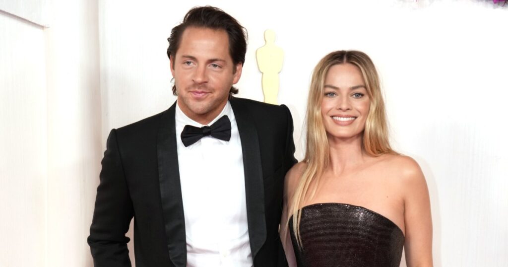 Margot Robbie et Tom Ackerley sont « très excités » d'accueillir leur bébé