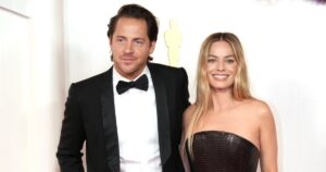 Margot Robbie et Tom Ackerley sont « très excités » d'accueillir leur bébé
