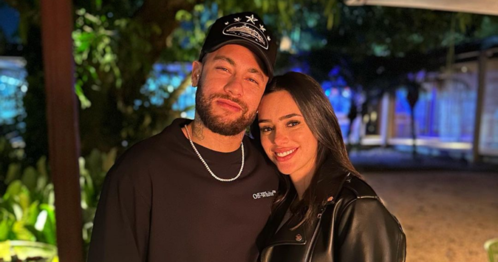 Tout en paix ! Neymar et Bruna Biancardi profitent d'une fête dans une ambiance romantique après la naissance de la troisième fille du joueur