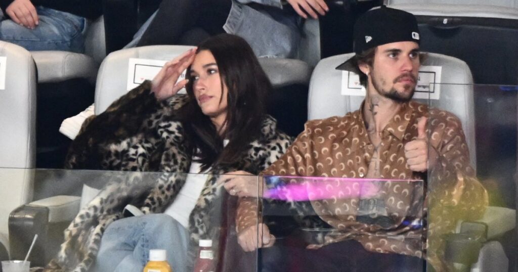 Hailey Bieber pourrait « utiliser » Justin Bieber pour de l'argent, craignent ses amis
