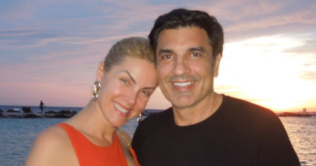 La relation entre Ana Hickmann et Edu Guedes pourrait faire perdre à la présentatrice son emploi chez Record, indique le site Internet. Comprendre!