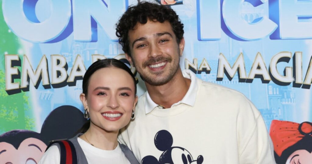 Larissa Manoela révèle qu'elle a utilisé le parking de TV Globo lors de ses premiers rendez-vous avec son mari : "Nous avons passé des heures"