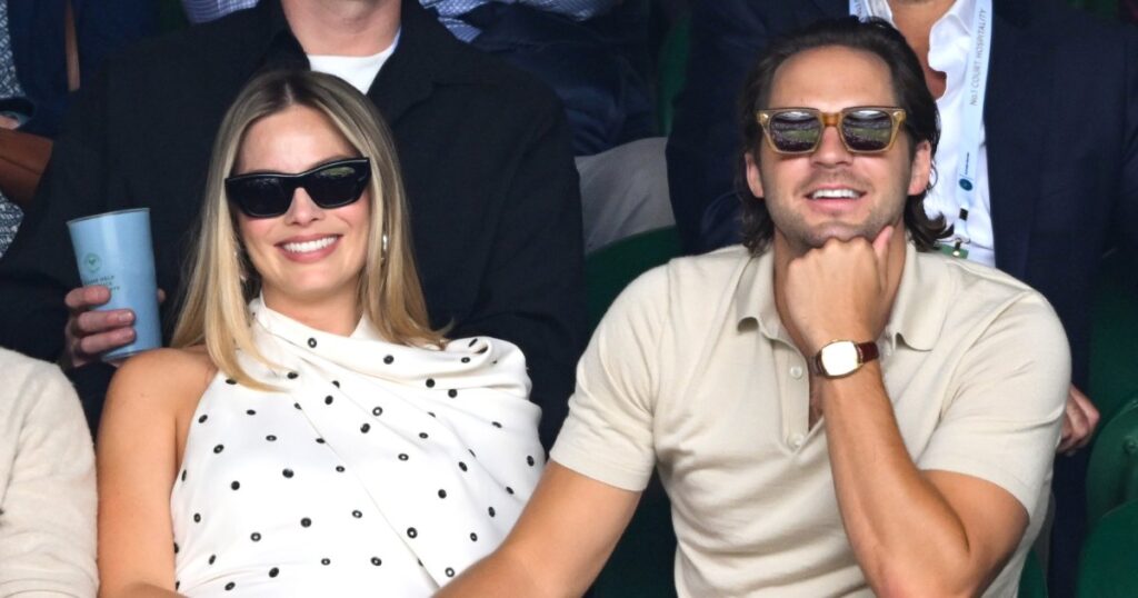 Dans les coulisses de la « babymoon » romantique de Margot Robbie et Tom Ackerley