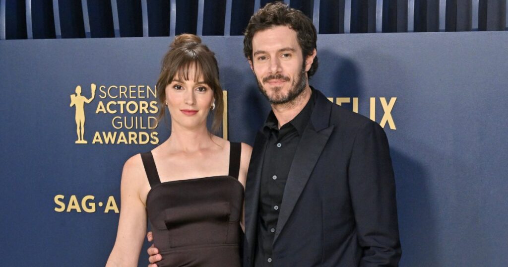 Adam Brody et l'histoire d'amour de Leighton Meester ont connu des « faux départs »