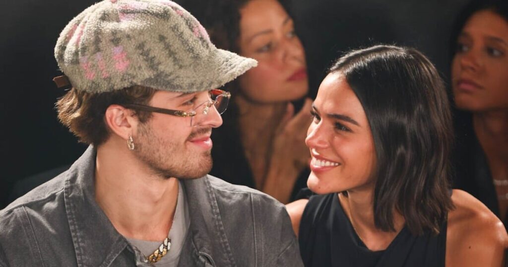 Bruna Marquezine apparaît mariée avec João Guilherme et les fans remarquent une jupe moulante : "L'ex juste là"
