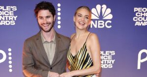 Comment Chase Stokes et Kelsea Ballerini se sont-ils rencontrés ? À l'intérieur de la relation