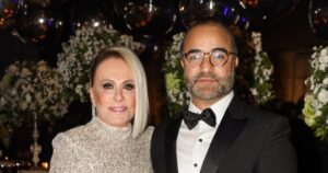 Ana Maria Braga emmène pour la première fois son petit ami, Fábio Arruda, producteur de « Mais Você » de Globo, à un événement public. Des photos !