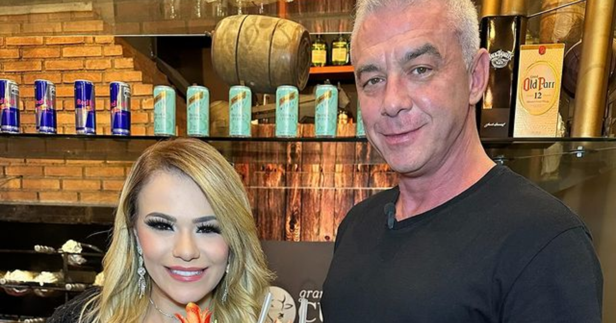 La ligne a-t-elle bougé ? Alexandre Correa parle de sa nouvelle petite amie après un dîner avec une ancienne star de télé-réalité blonde qui éveille des soupçons
