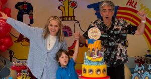 Leticia Colin célèbre l'anniversaire de son fils et fait l'éloge de son ex-mari après une séparation douloureuse : "Meilleur père du monde"