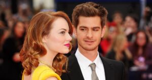Pourquoi Andrew Garfield se morfond à cause de son ex Emma Stone