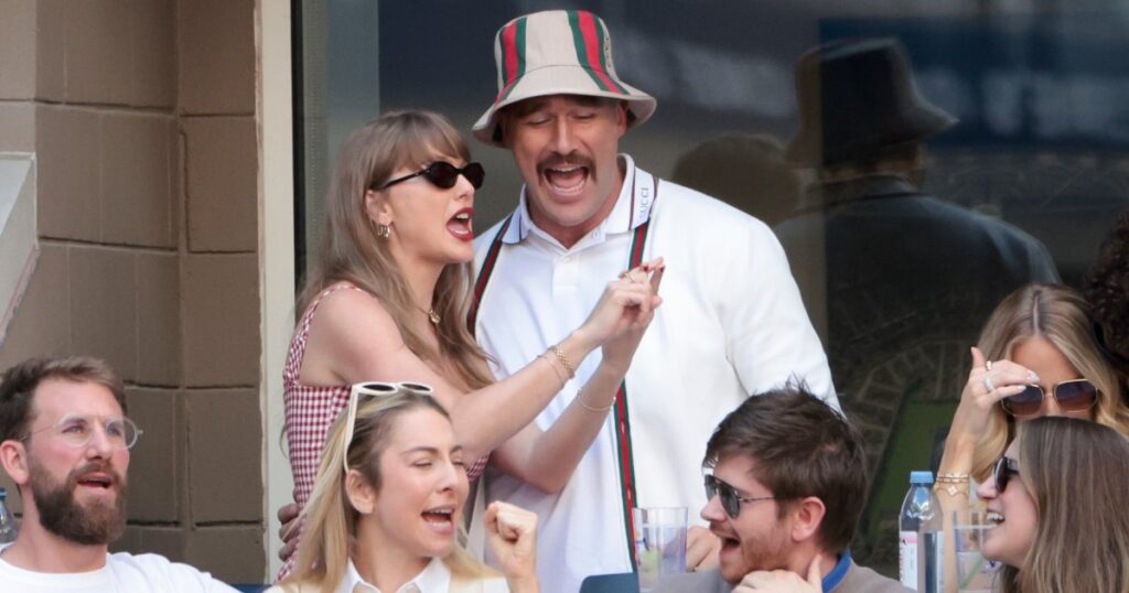 Comment Taylor Swift et Travis Kelce ont passé leur premier Thanksgiving ensemble