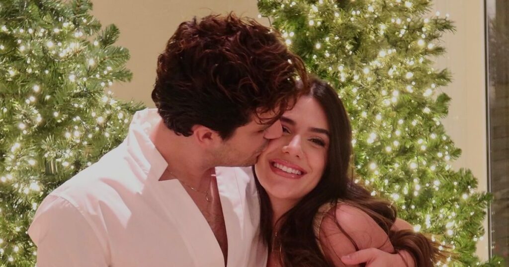 Jade Magalhães montre la première photo de Serena, sa fille avec Luan Santana : "Quelle belle chose"
