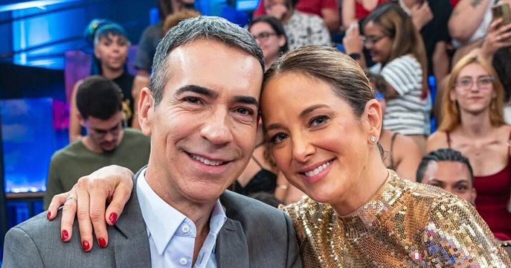 Ticiane Pinheiro sur Globo ! Le présentateur de Record TV chante dans "Altas Horas" avec César Tralli et génère des rumeurs sur la toile : "Il y a un plan..."