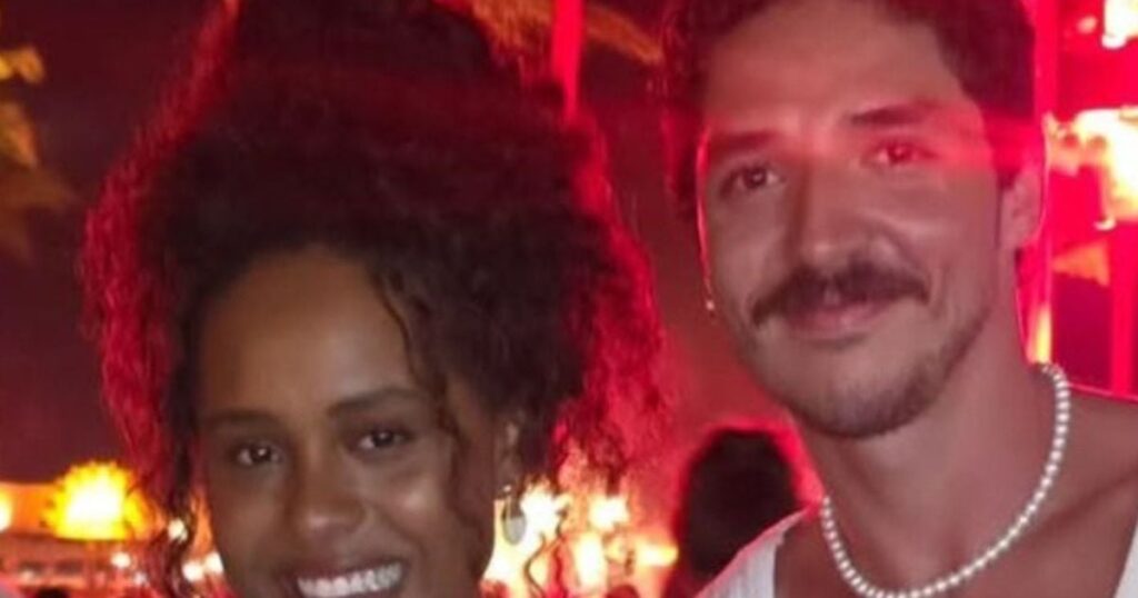 "Je ne voulais même pas m'exposer" : Duda Santos, de "Garota do Momento", parle de la rumeur d'une liaison avec sa co-star