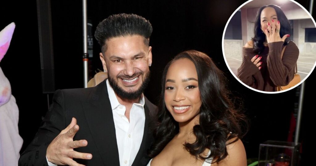 Nikki Hall taquine les rumeurs de fiançailles de Pauly D en clignotant une bague