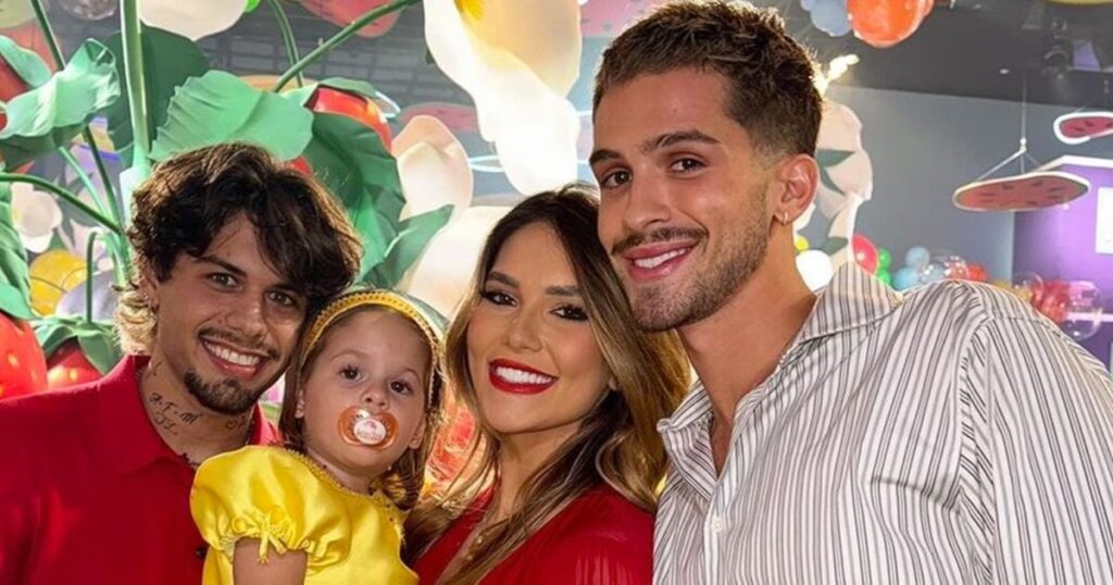 `` La famille passe par ... '': João Guilherme se prononce sur la séparation de Zé Felipe et Virginia Fonseca et révèle comment se trouve la relation de l'ancien couple