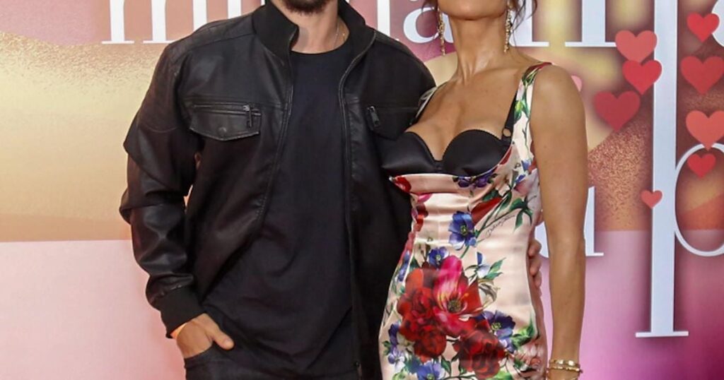 Sabrina Sato avoue être secouée par la critique du mariage avec Nicolas Prattes: «les jugements viennent de tous les côtés»