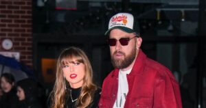 Travis Kelce laisse entendre que lui et Taylor Swift vivent ensemble