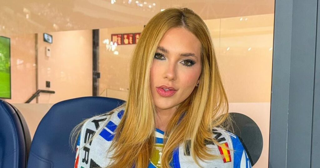 "Il faudra l'accepter" : au milieu de la polémique avec Zé Felipe, Virgínia Fonseca rend hommage à Vini Jr. avec un look et affiche un mini sac de 130 000 R$