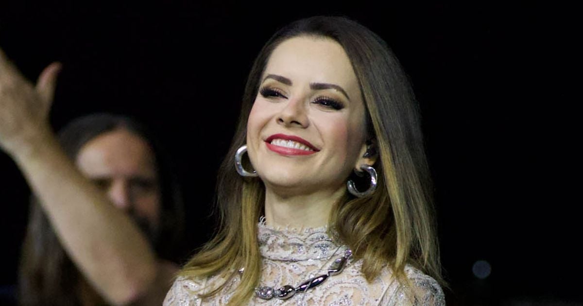 Sandy et son petit ami, Pedro Andrade, évitent les photos ensemble après un concert posthume en l'honneur de la marraine de Theo, le fils du chanteur