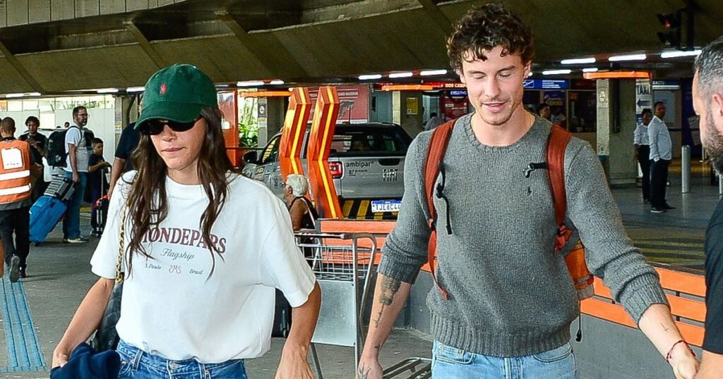 Bruna Marquezine et Shawn Mendes passeront-ils Noël ensemble ? L'actrice arrive aux États-Unis, où la chanteuse possède un manoir minimaliste d'une valeur de 24 millions de reais. Voir la propriété!