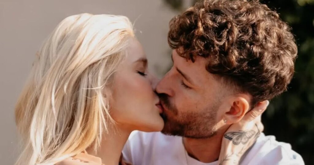"Le destin nous a réunis" : le champion de Flamengo, Léo Pereira révèle sa réconciliation avec Karoline Lima après plus de 60 jours d'intervalle