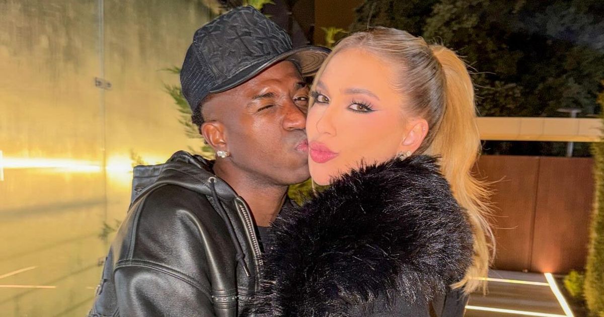 Le cadeau simple – mais symbolique – que Vini Jr. a offert à Virgínia Fonseca pour la Journée de la femme. Découvrir!