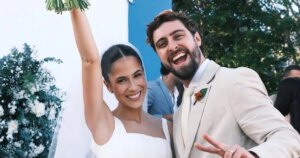 Robe de mariée minimaliste avec un décolleté profond et un gigantesque nœud dans le dos : l'épouse d'Eike Duarte, Natália Vivacqua opte pour une mode élégante pour son mariage avec l'acteur ; voir les photos !